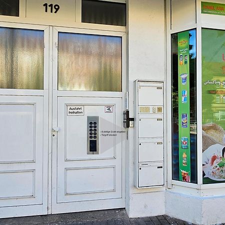 Schoene Ferienwohnung 78M2, 3 Schlafzimmer, 2 Baeder, Zentrumnah, 1Og Erfurt Exteriör bild