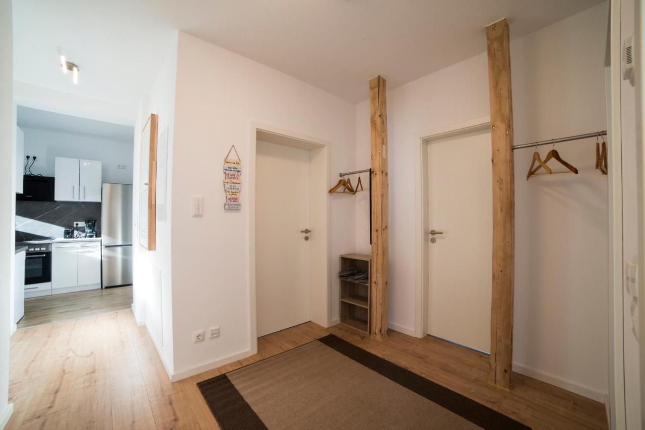 Schoene Ferienwohnung 78M2, 3 Schlafzimmer, 2 Baeder, Zentrumnah, 1Og Erfurt Exteriör bild