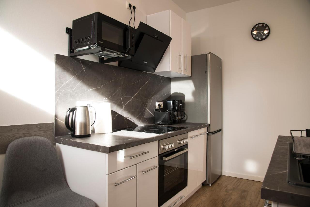 Schoene Ferienwohnung 78M2, 3 Schlafzimmer, 2 Baeder, Zentrumnah, 1Og Erfurt Exteriör bild