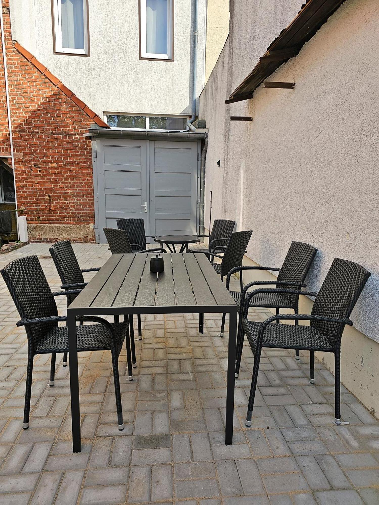 Schoene Ferienwohnung 78M2, 3 Schlafzimmer, 2 Baeder, Zentrumnah, 1Og Erfurt Exteriör bild